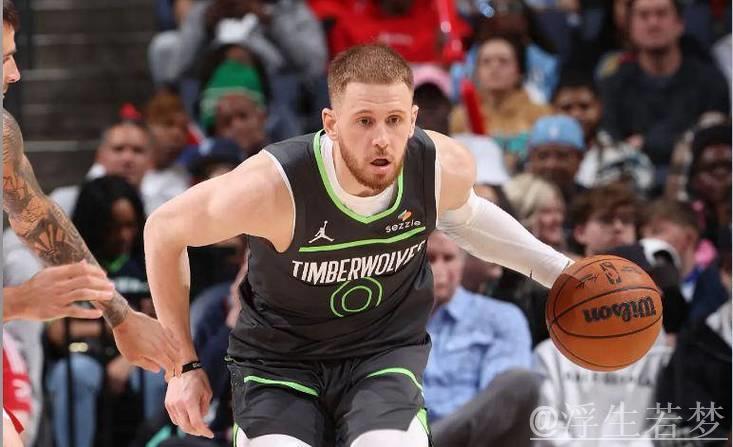 迪温琴佐:当森林狼团结如一时,球队实力将大幅提升 迪温琴佐:当森林狼团结如一时,球队实力将大幅提升